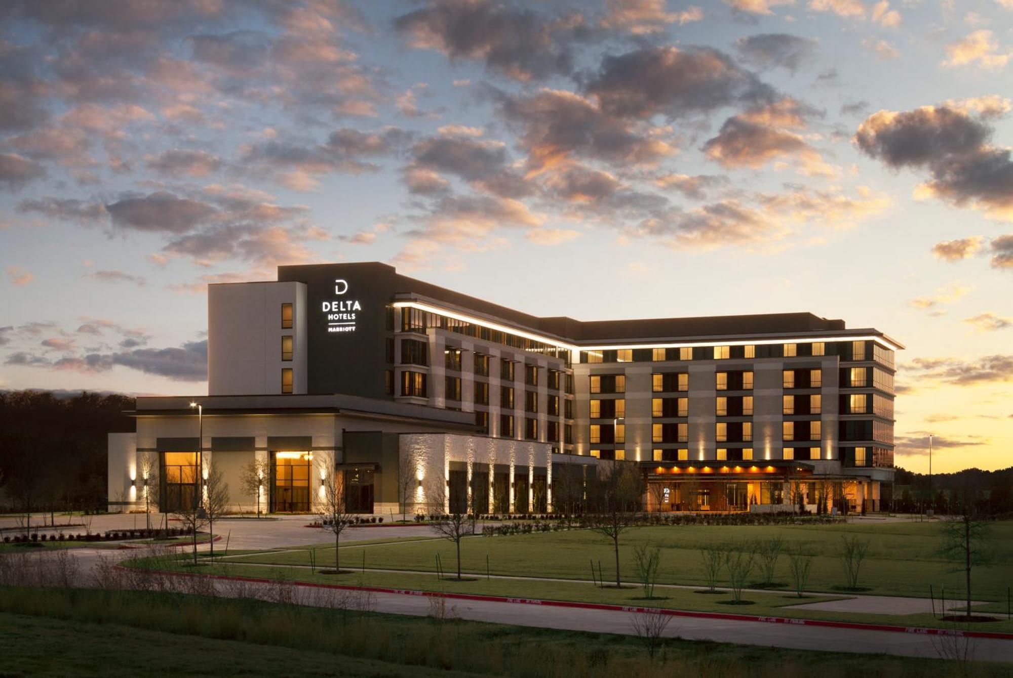 Delta Hotels By Marriott Dallas Southlake Kültér fotó